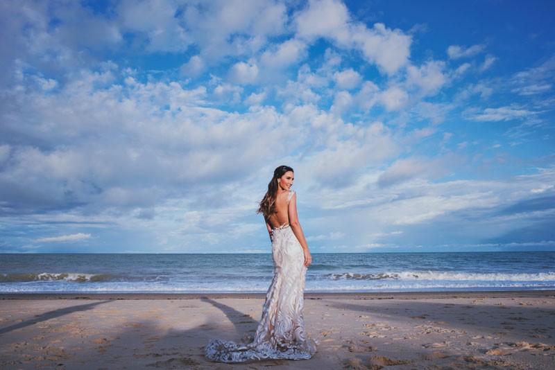 vestido de noiva para casamento na praia