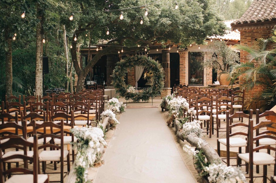 cerimônia de casamento no campo