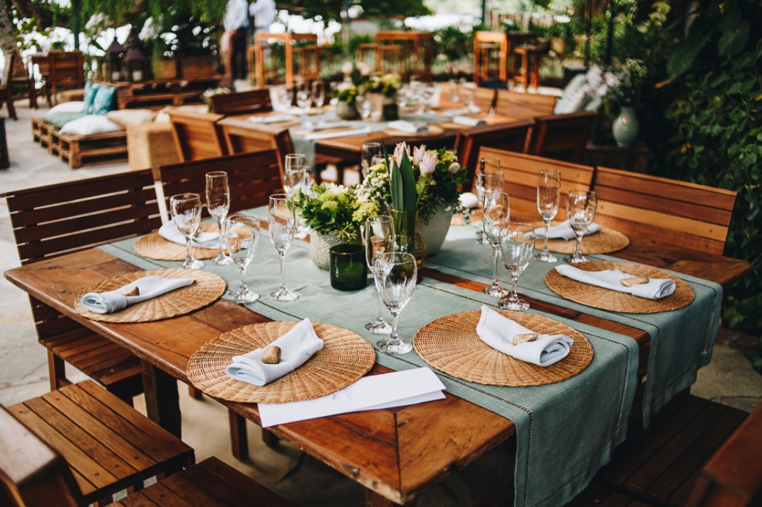 decoração de casamento na praia de Ilhabela