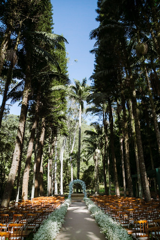 cerimônia ao ar livre na Fazenda Vila Rica